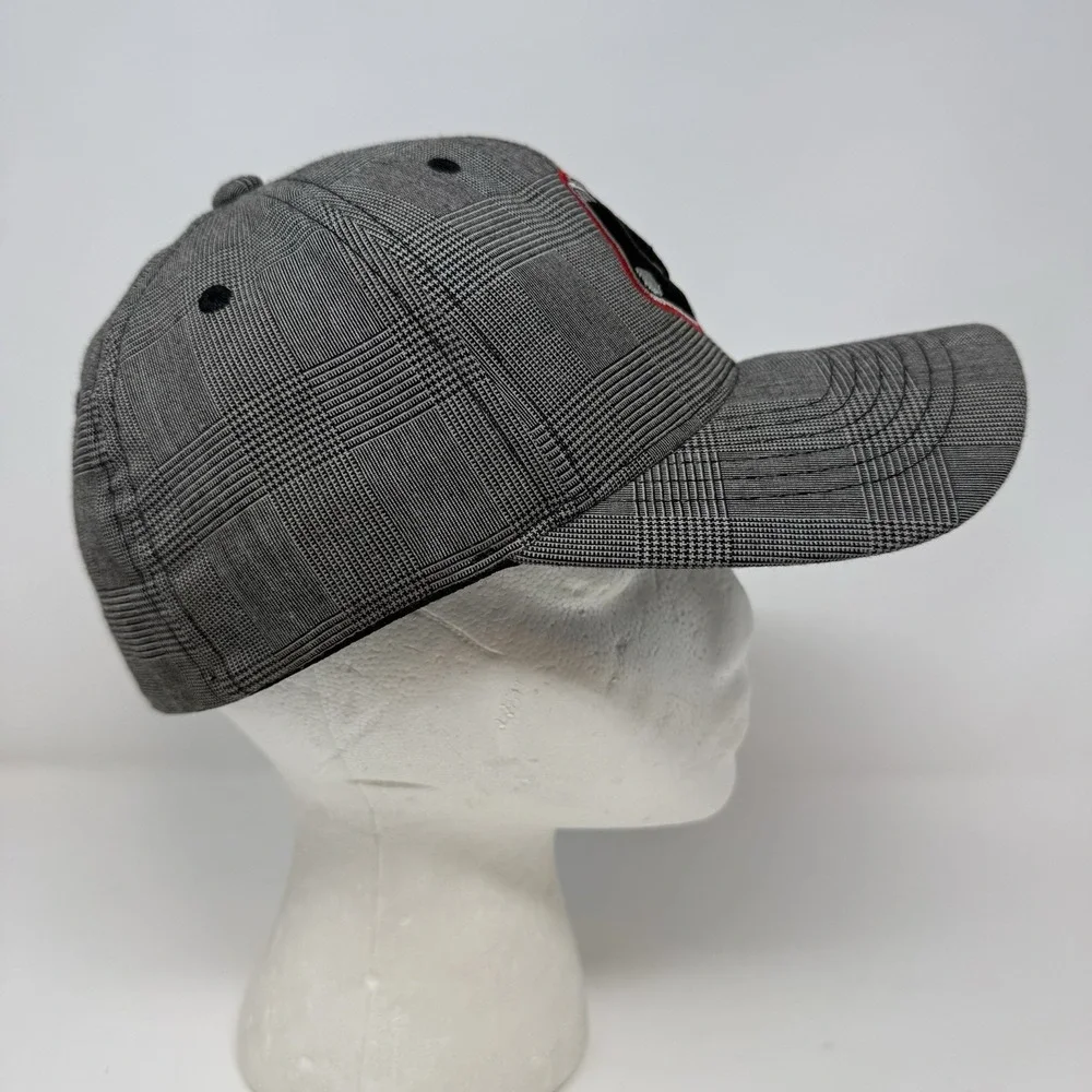 Boston Red Socks '47‎ Brand Gray Plaid Baseball Hat Cap Size M-L FlexFit
